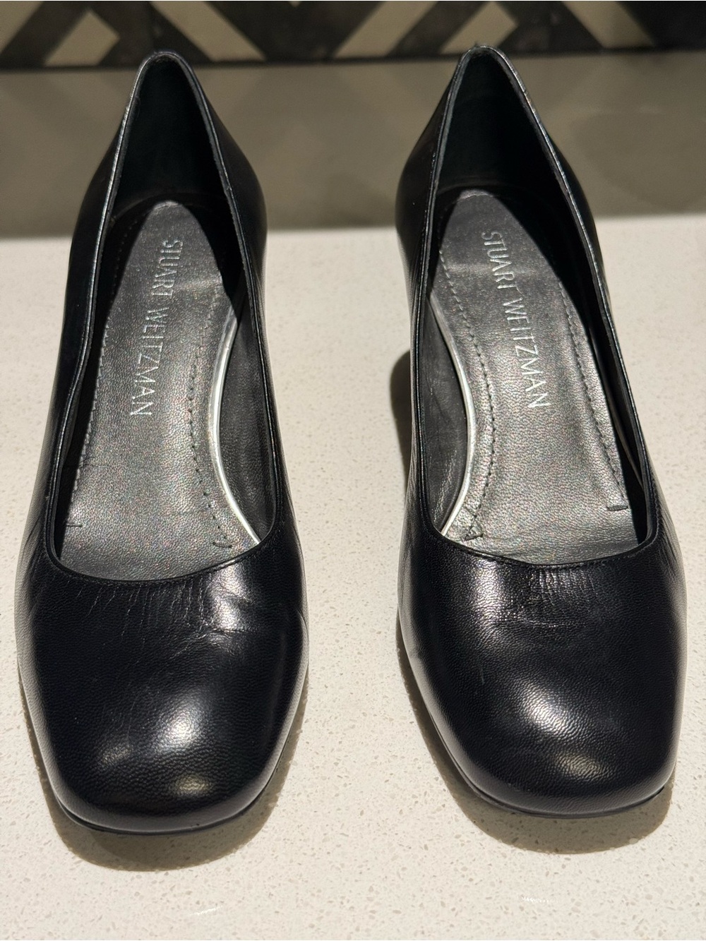 Stuart Weitzman Black Leather Round-Toe Flats - Classic Slip-On
